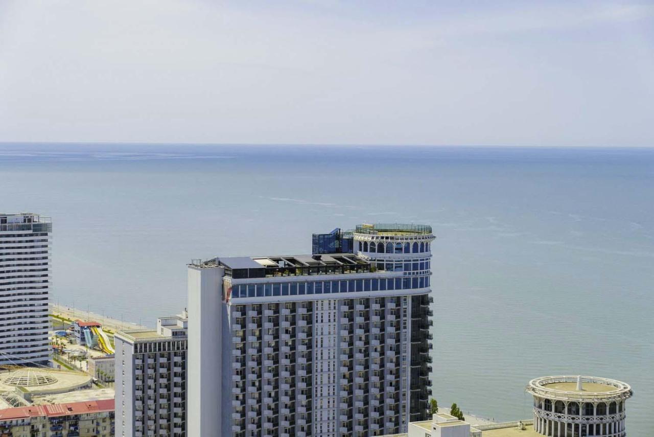 Elegance Sea View Aparthotel In Orbi City Batumi Exterior foto