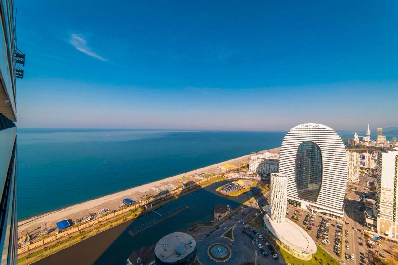 Elegance Sea View Aparthotel In Orbi City Batumi Exterior foto